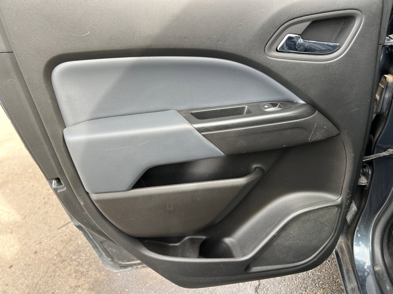 Used 2019 Chevrolet Colorado Z71 image 26