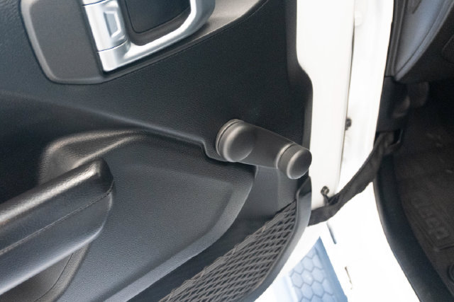 Used 2020 Jeep Wrangler Sport AWD/4WD image 6