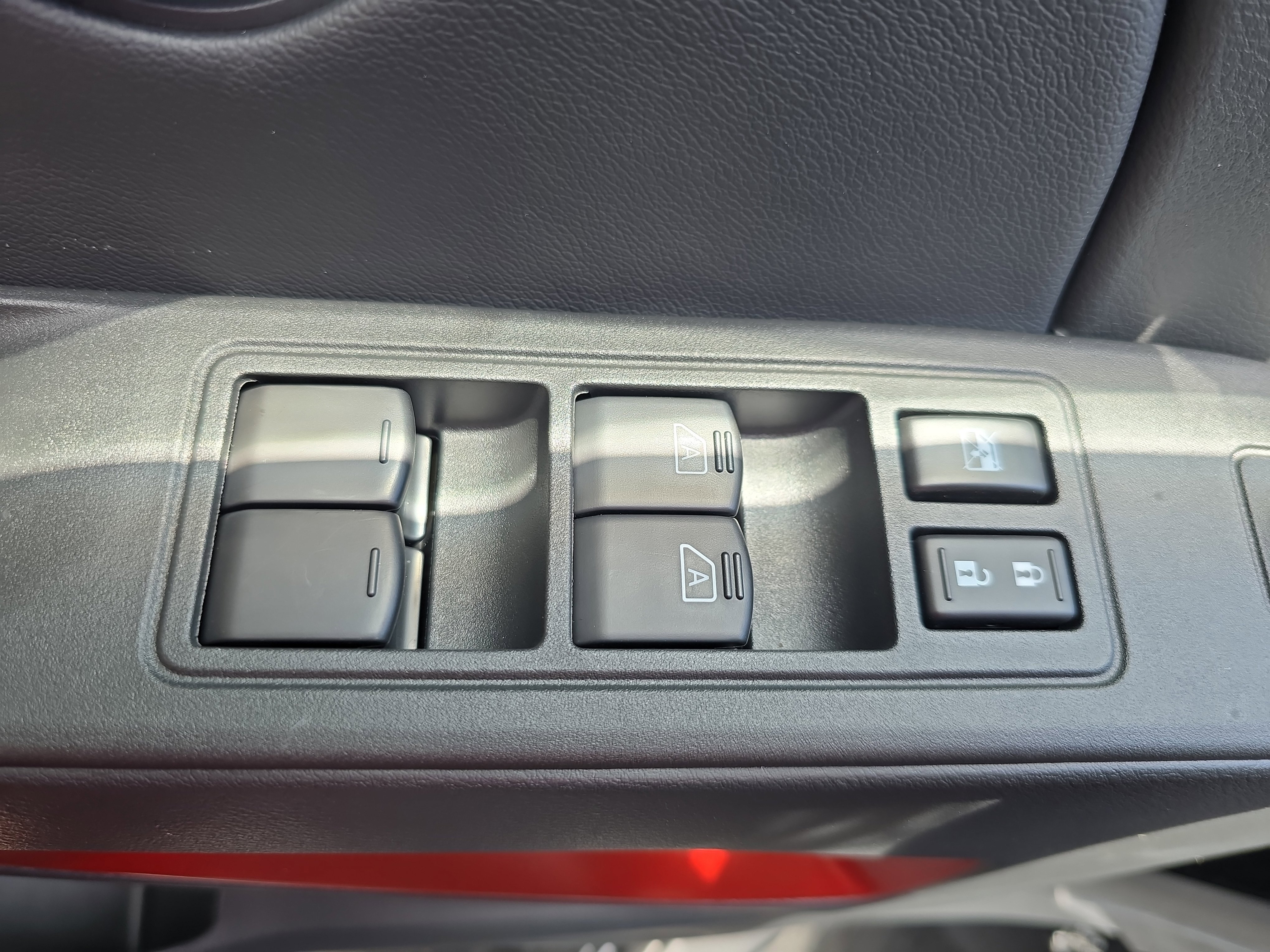 New 2026 Nissan Frontier PRO-4X image 25