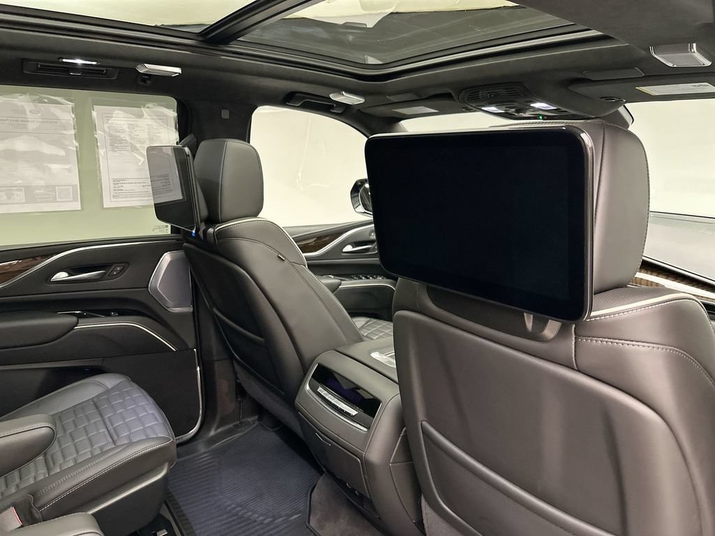 Used 2024 Cadillac Escalade Sport Platinum AWD/4WD image 20
