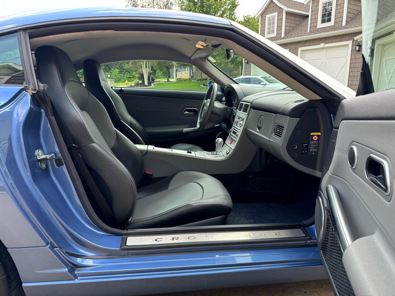 Used 2005 Chrysler Crossfire Limited image 18