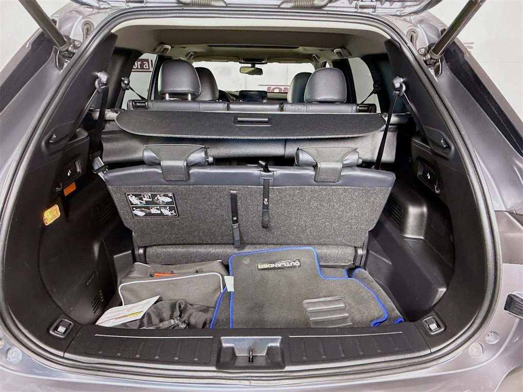 Used 2023 Mitsubishi Outlander SE image 29