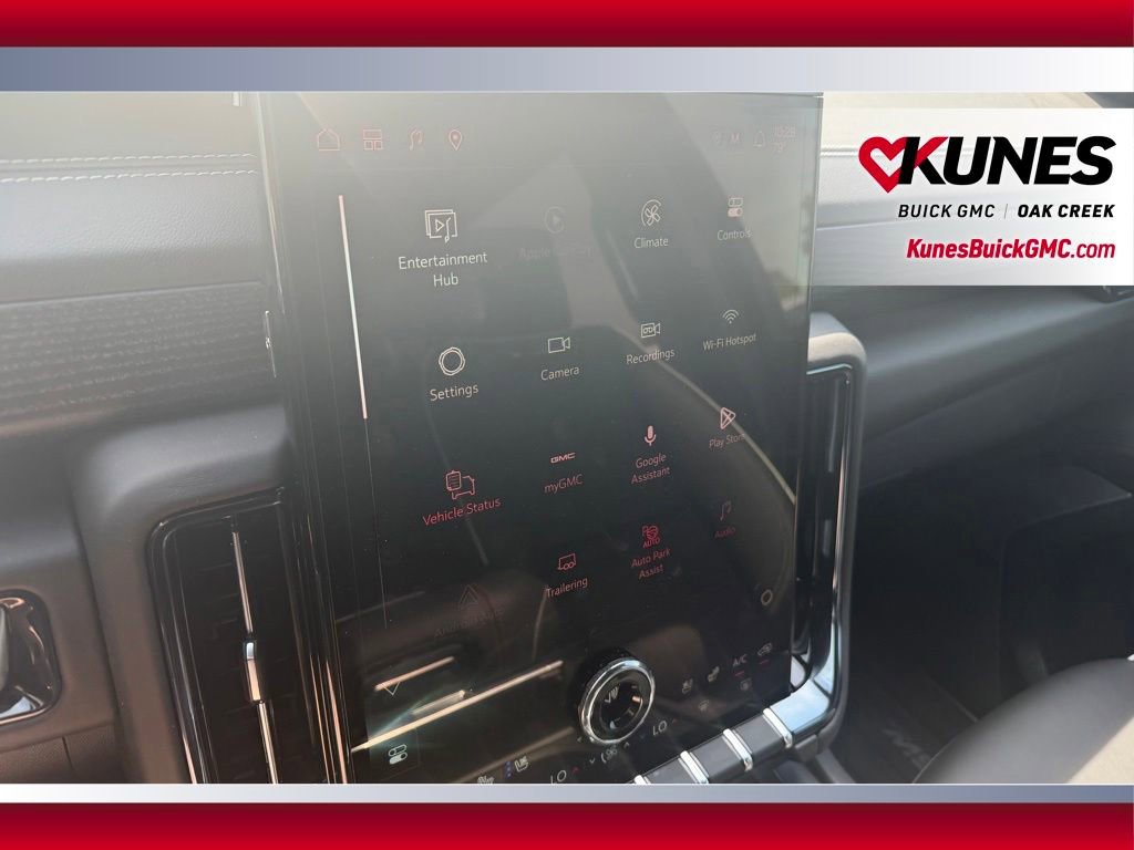 Used 2026 GMC Yukon AT4 Ultimate w/ LPO, Floor Liner Package AWD/4WD image 19