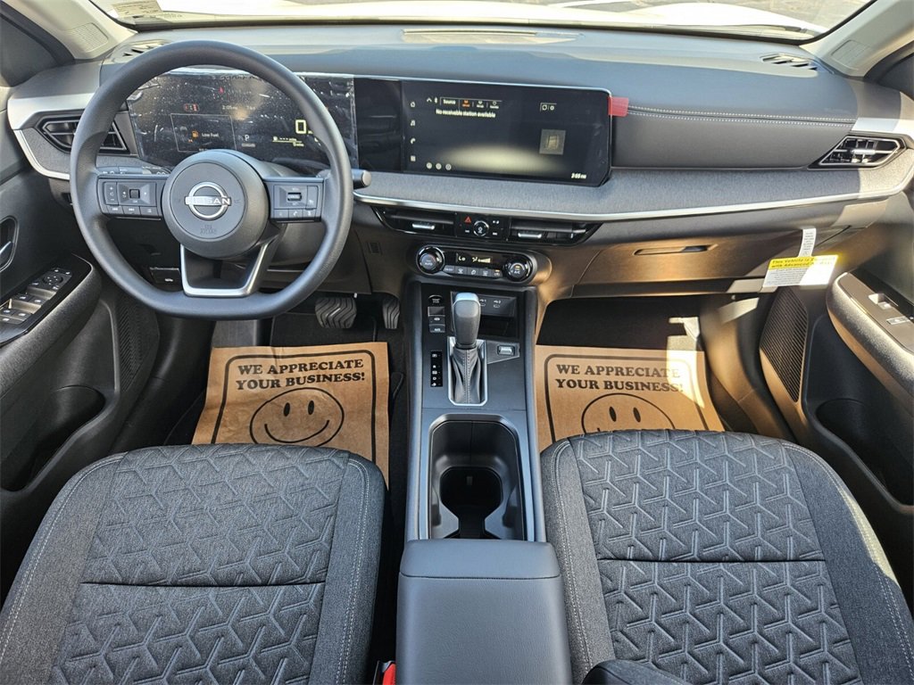 New 2026 Nissan Kicks SV image 7