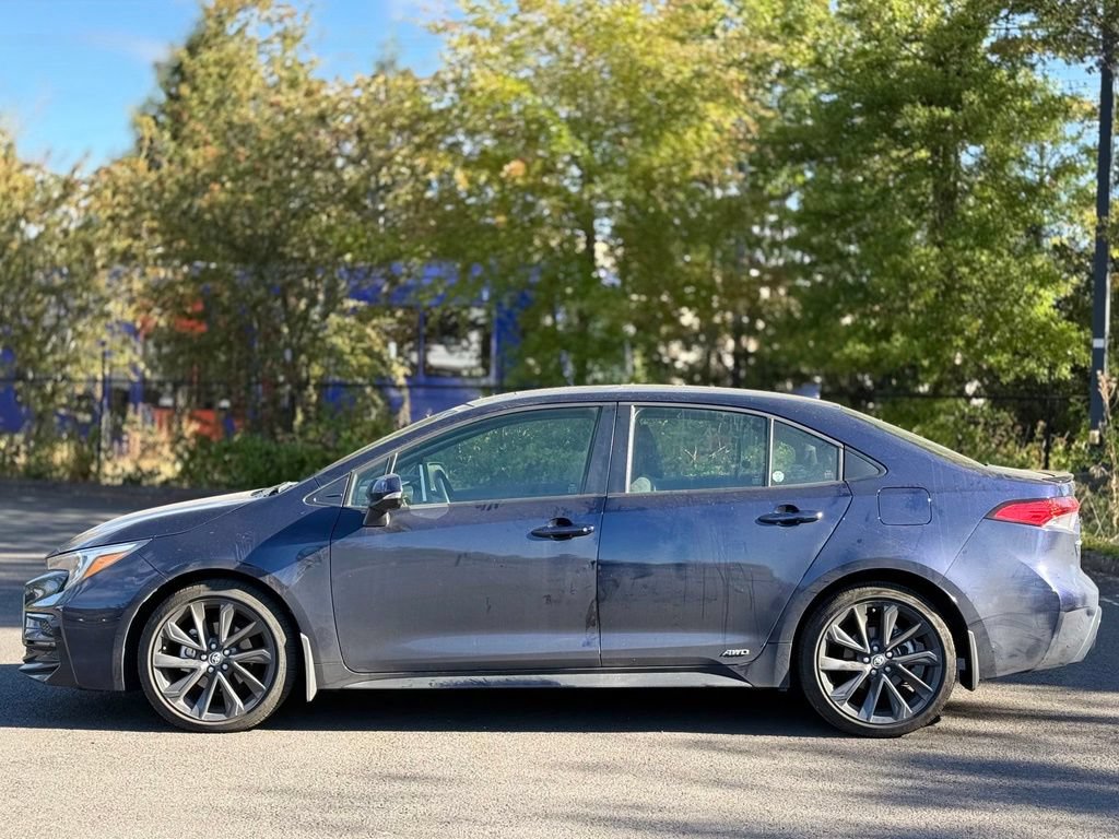 Certified 2025 Toyota Corolla SE w/ SE Premium Package AWD/4WD image 2