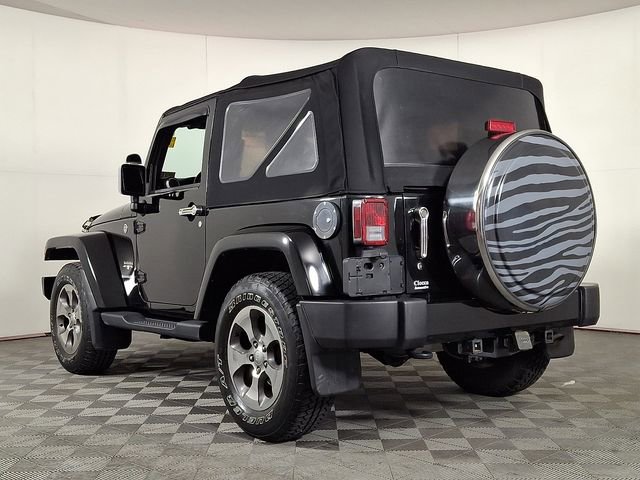 Used 2018 Jeep Wrangler Sahara w/ Connectivity Group image 6