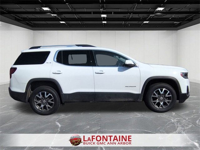 Used 2023 GMC Acadia SLE w/ Driver Convenience Package image 9