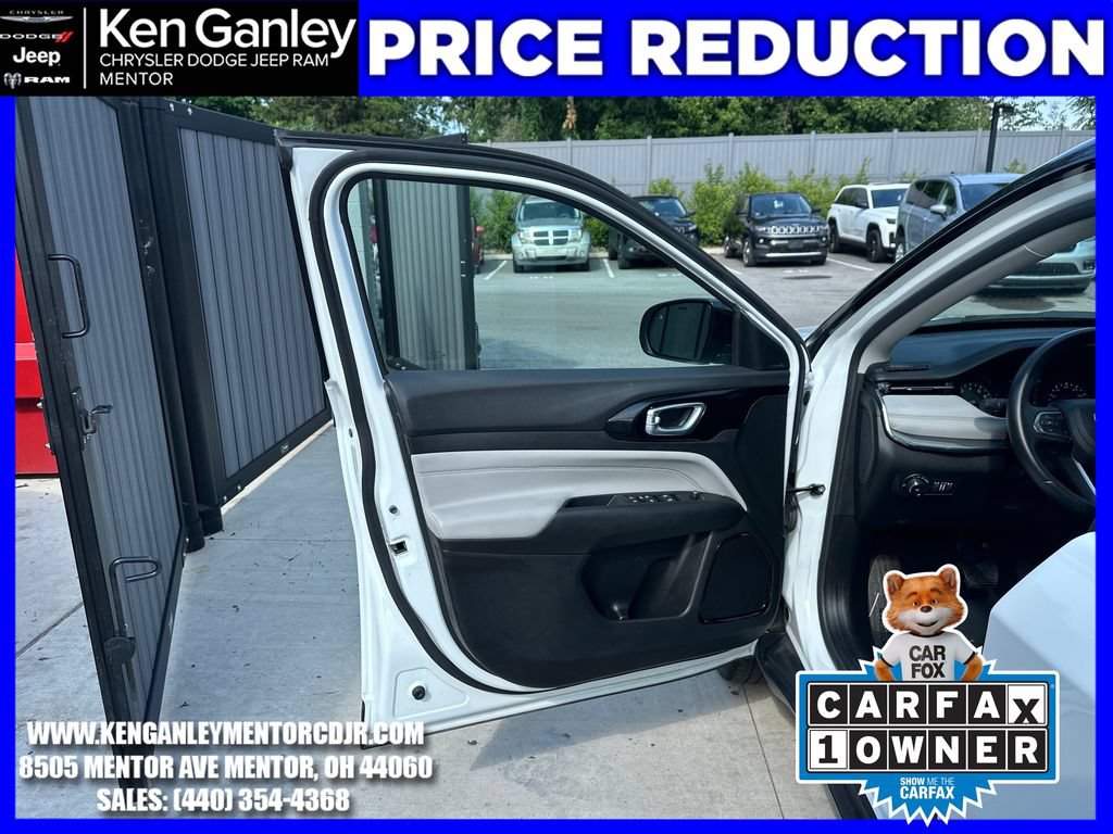 Certified 2022 Jeep Compass Limited AWD/4WD image 11