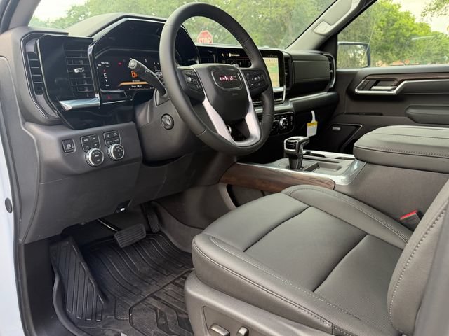 New 2026 GMC Sierra 1500 SLT w/ SLT Premium Package AWD/4WD image 13