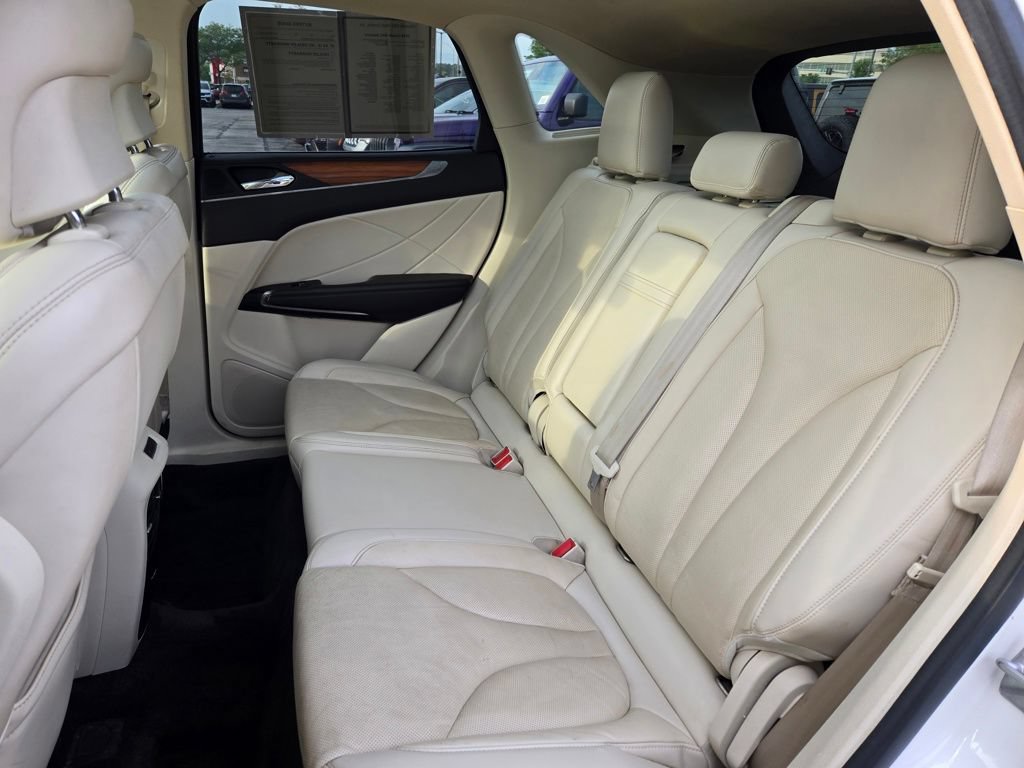 Used 2016 Lincoln MKC Reserve w/ Lincoln MKC Climate Package FWD image 29