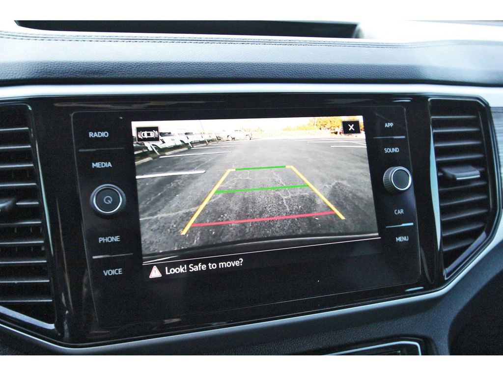 Used 2022 Volkswagen Atlas Cross Sport SE image 26