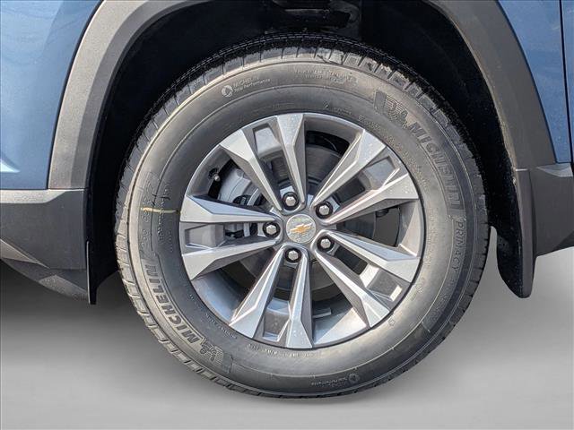 New 2026 Chevrolet Equinox LT w/ Convenience Package II image 9