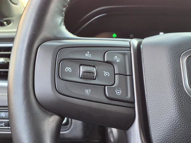 Used 2023 GMC Yukon Denali Ultimate AWD/4WD image 12