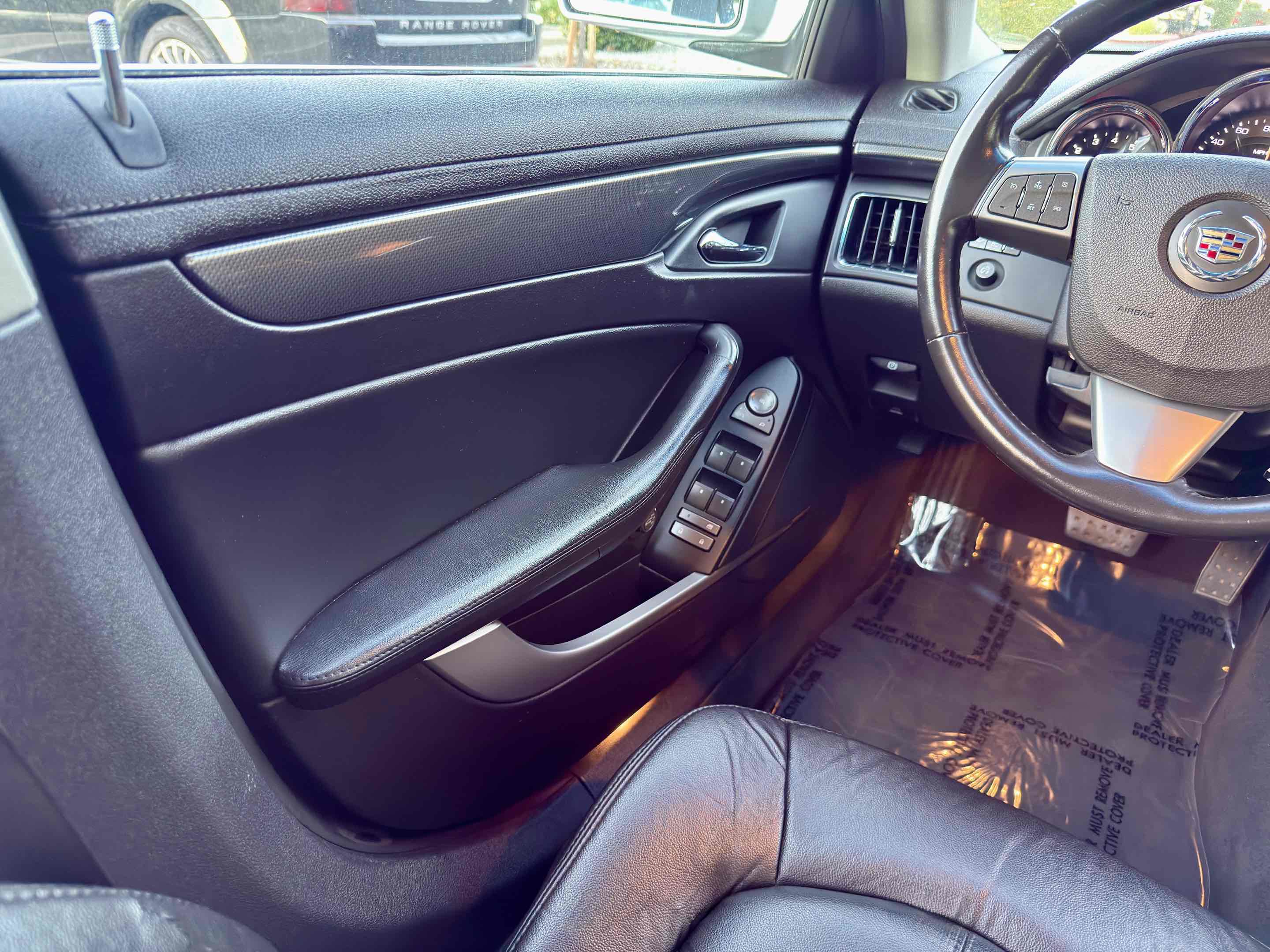 Used 2011 Cadillac CTS AWD Wagon image 31