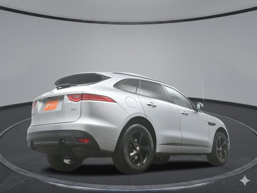 Used 2020 Jaguar F-PACE R-Sport image 43