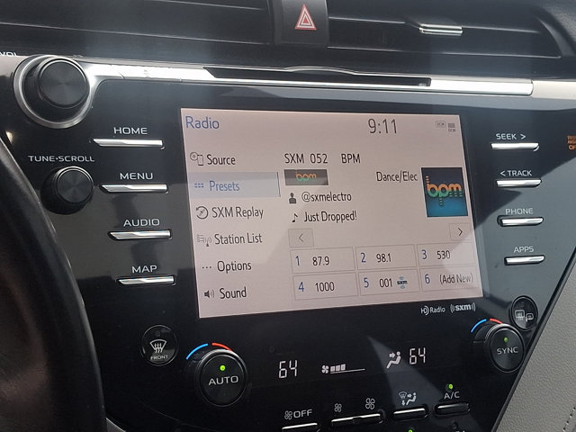 Used 2019 Toyota Camry SE w/ Audio Package FWD image 17