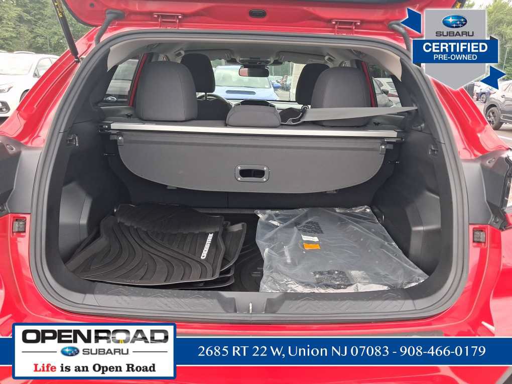 Used 2025 Subaru Crosstrek 2.5i Premium AWD/4WD image 18