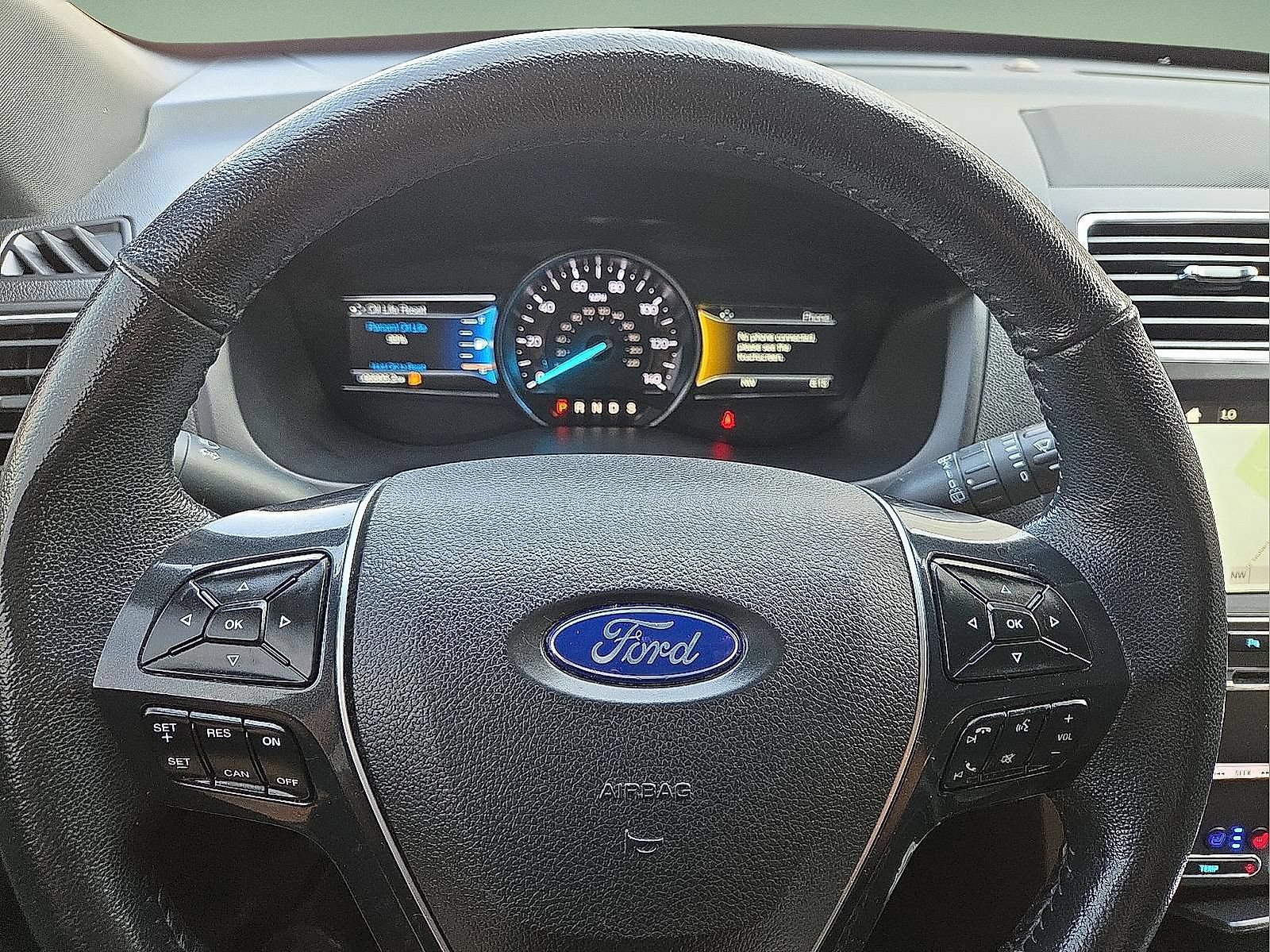 Used 2018 Ford Explorer Limited AWD/4WD image 24