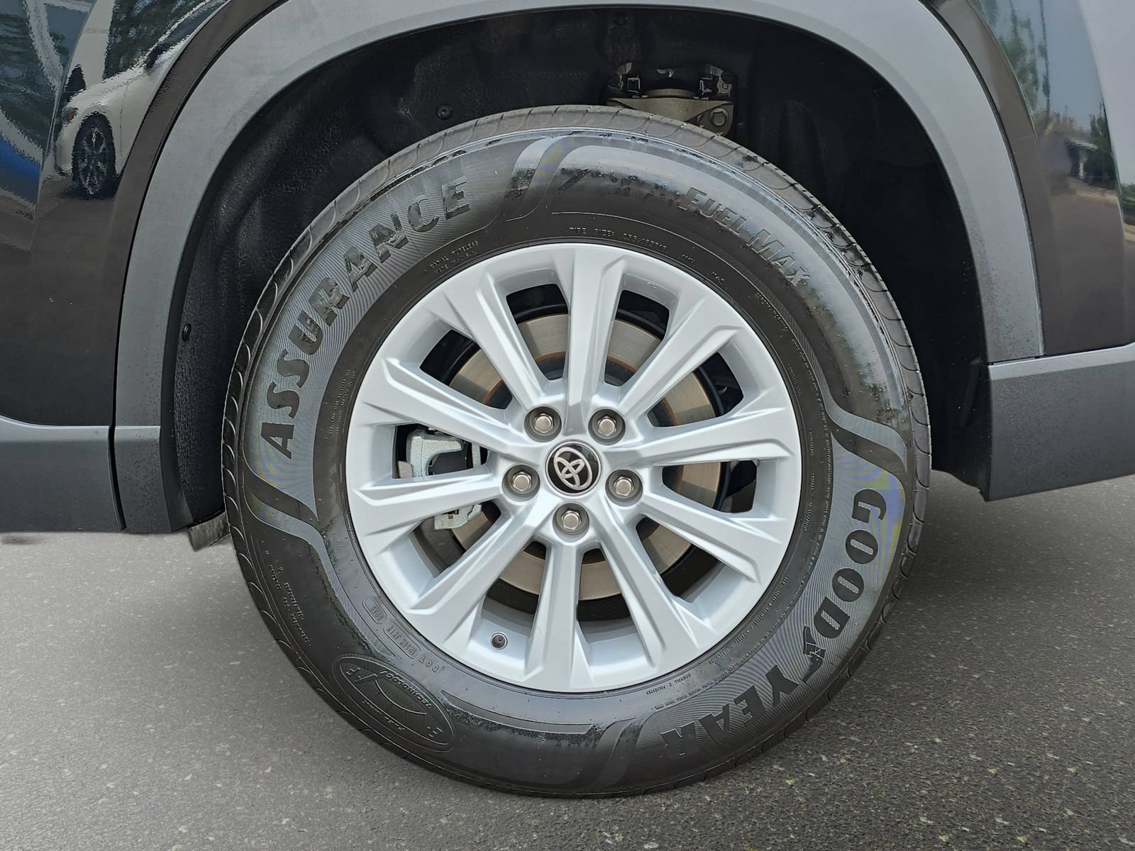 Used 2025 Toyota Grand Highlander AWD image 32