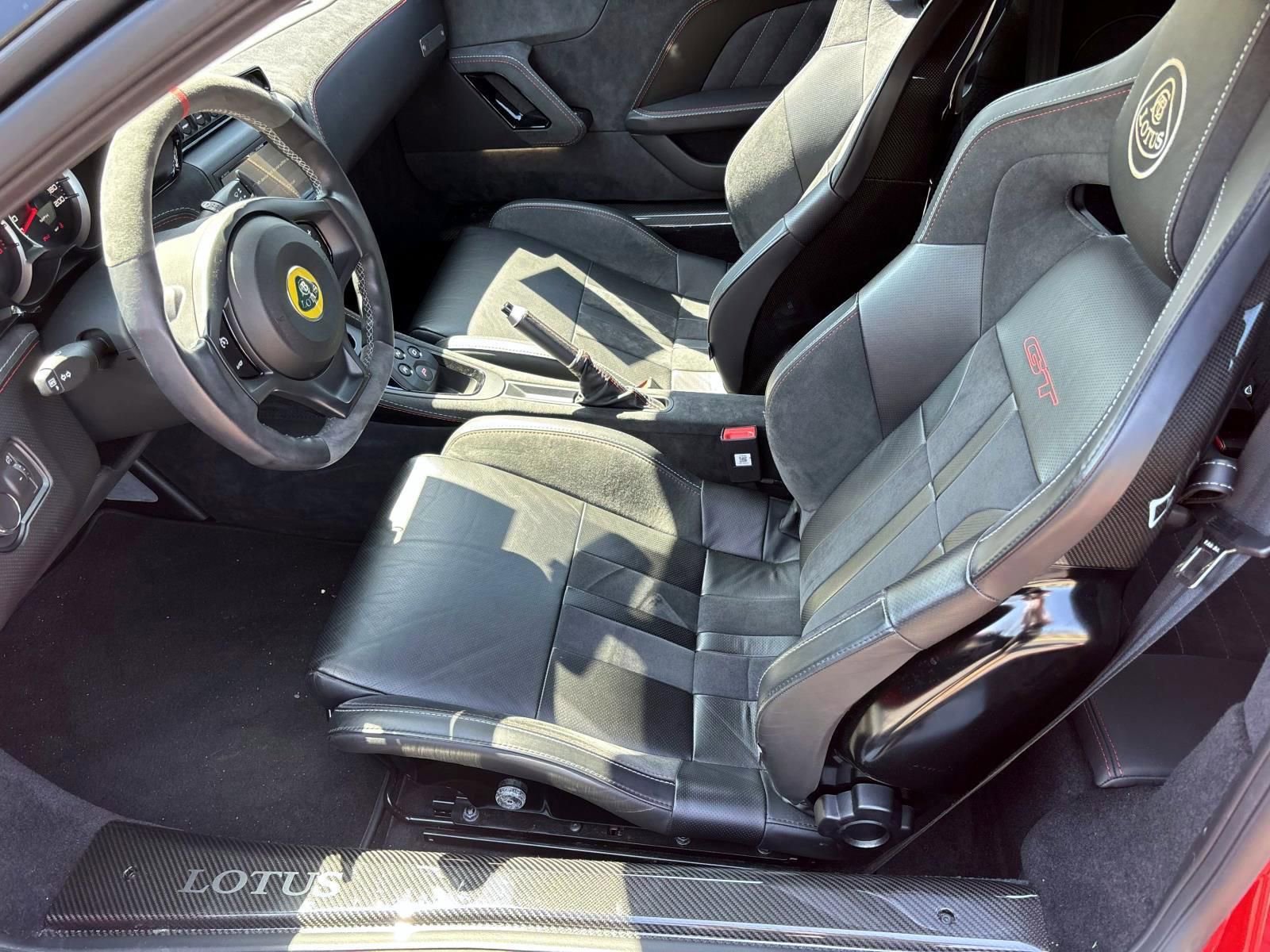 Used 2020 Lotus Evora RWD image 25