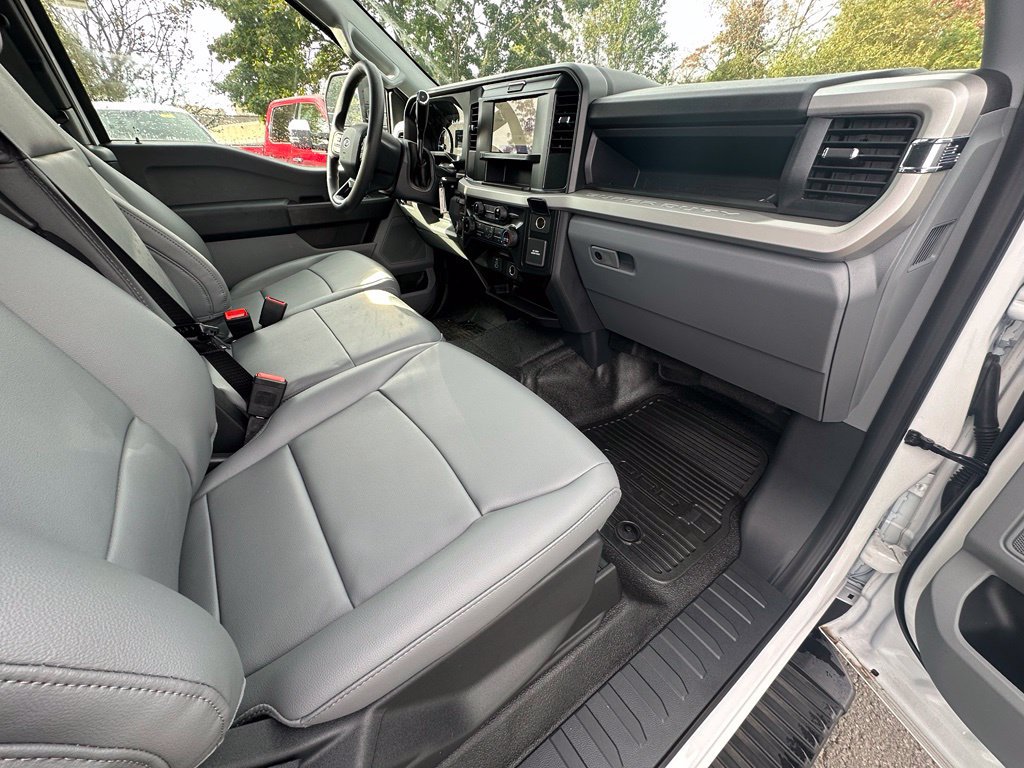 New 2026 Ford F450 XL AWD/4WD image 37