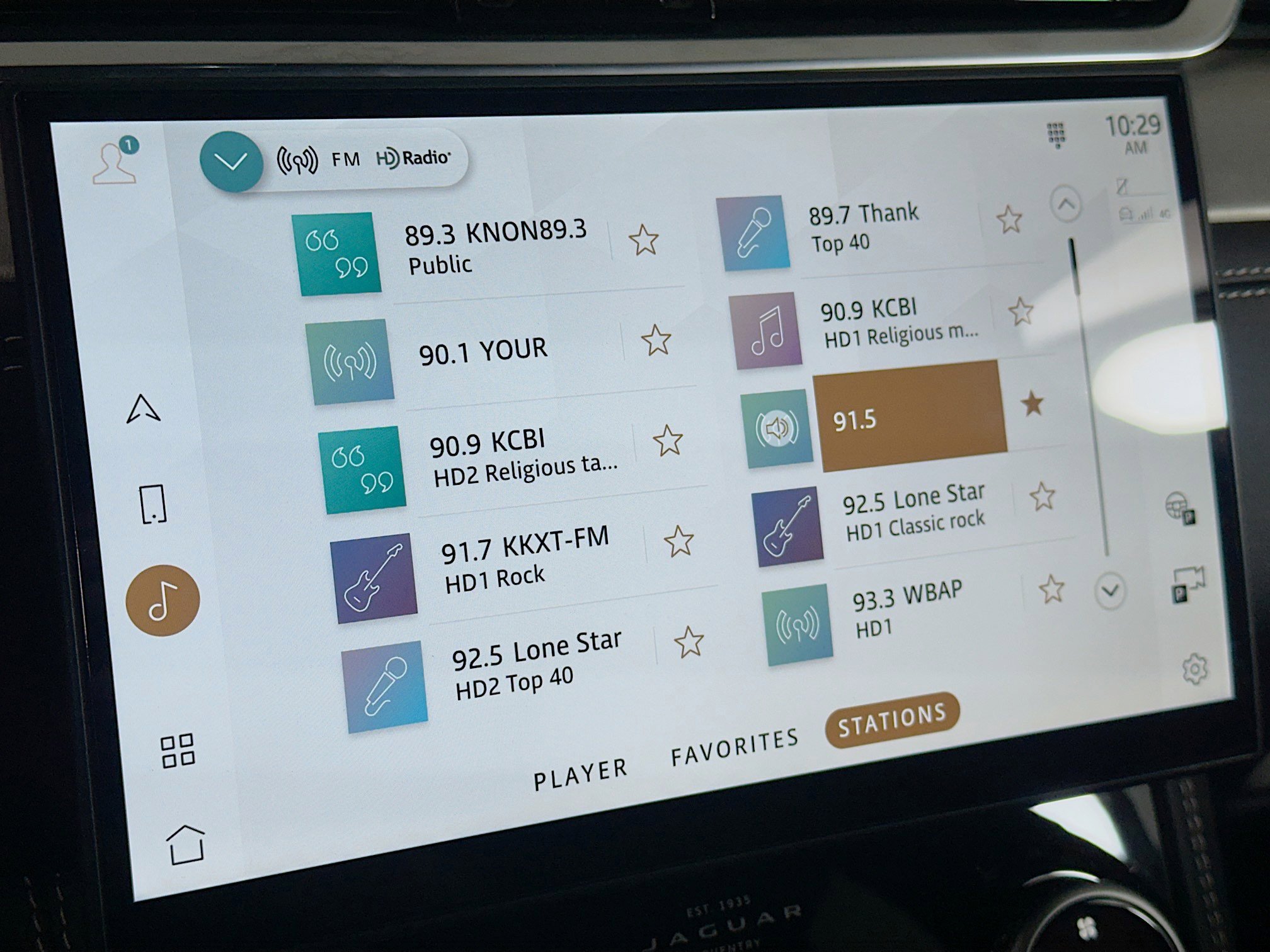 Used 2025 Jaguar F-PACE R-Dynamic S image 21