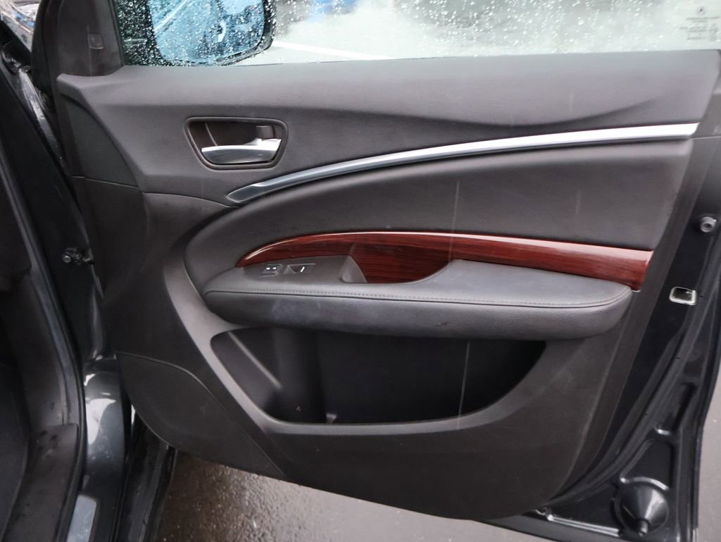 Used 2016 Acura MDX FWD w/ Technology Package image 11