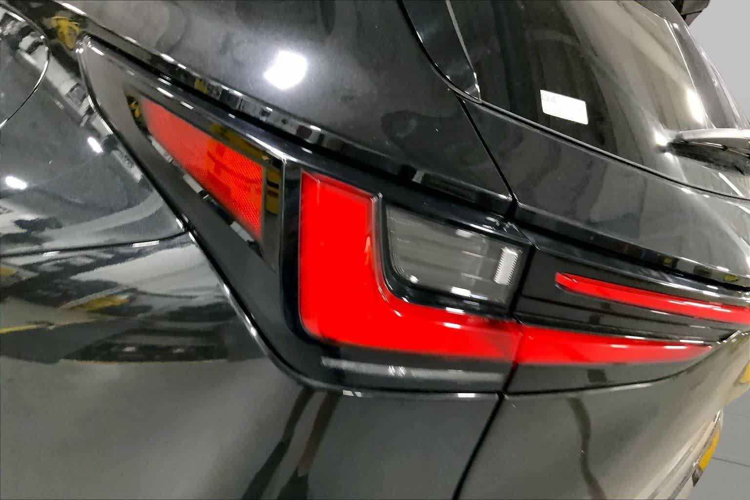 Certified 2025 Lexus NX 350 AWD w/ Accessory Package (2T) image 29