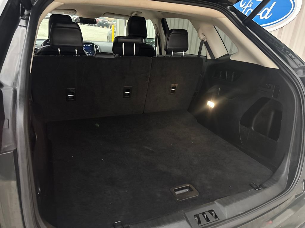 Used 2024 Ford Edge SEL w/ Convenience Package image 30