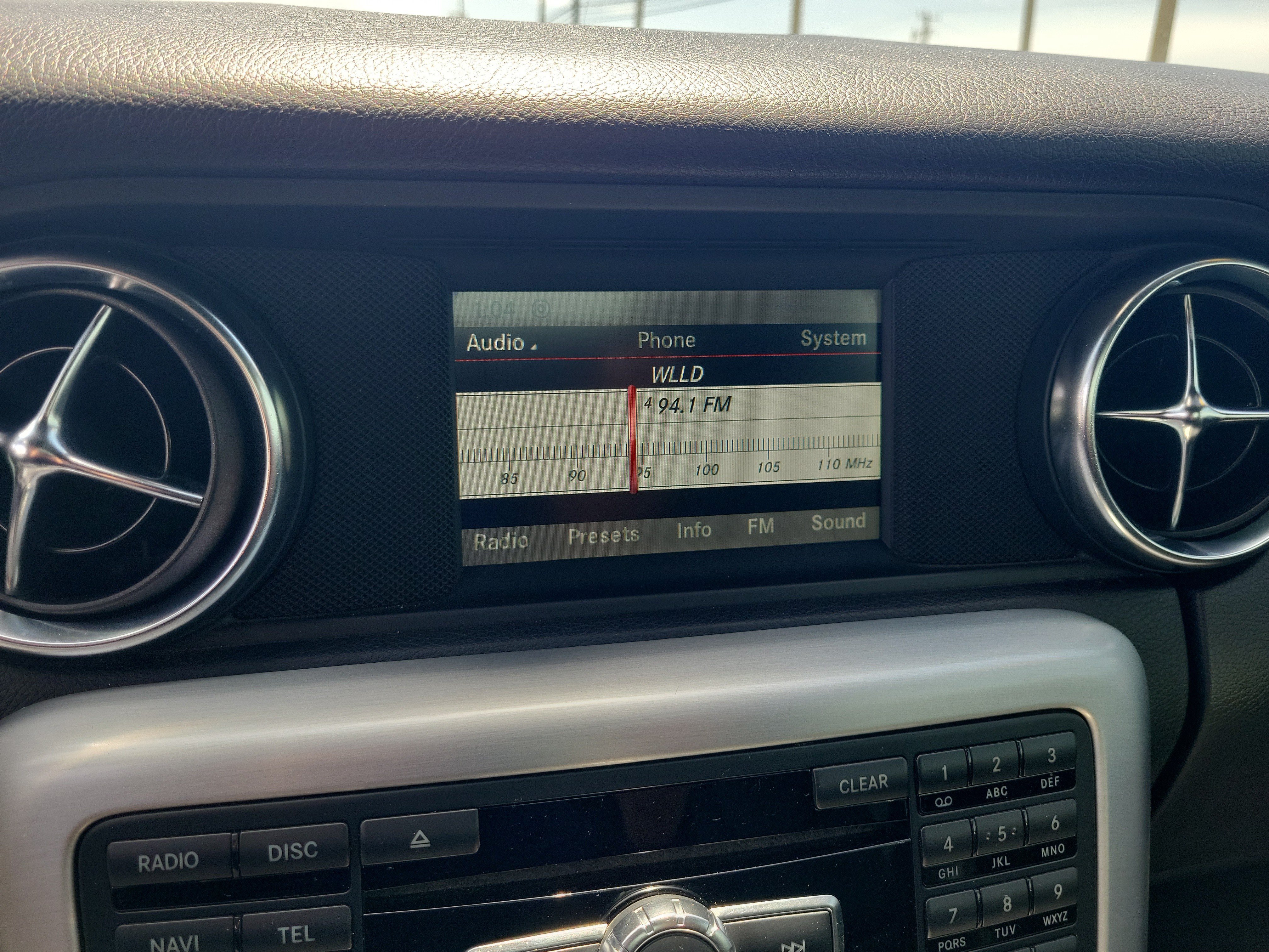 Used 2013 Mercedes-Benz SLK 250 image 28