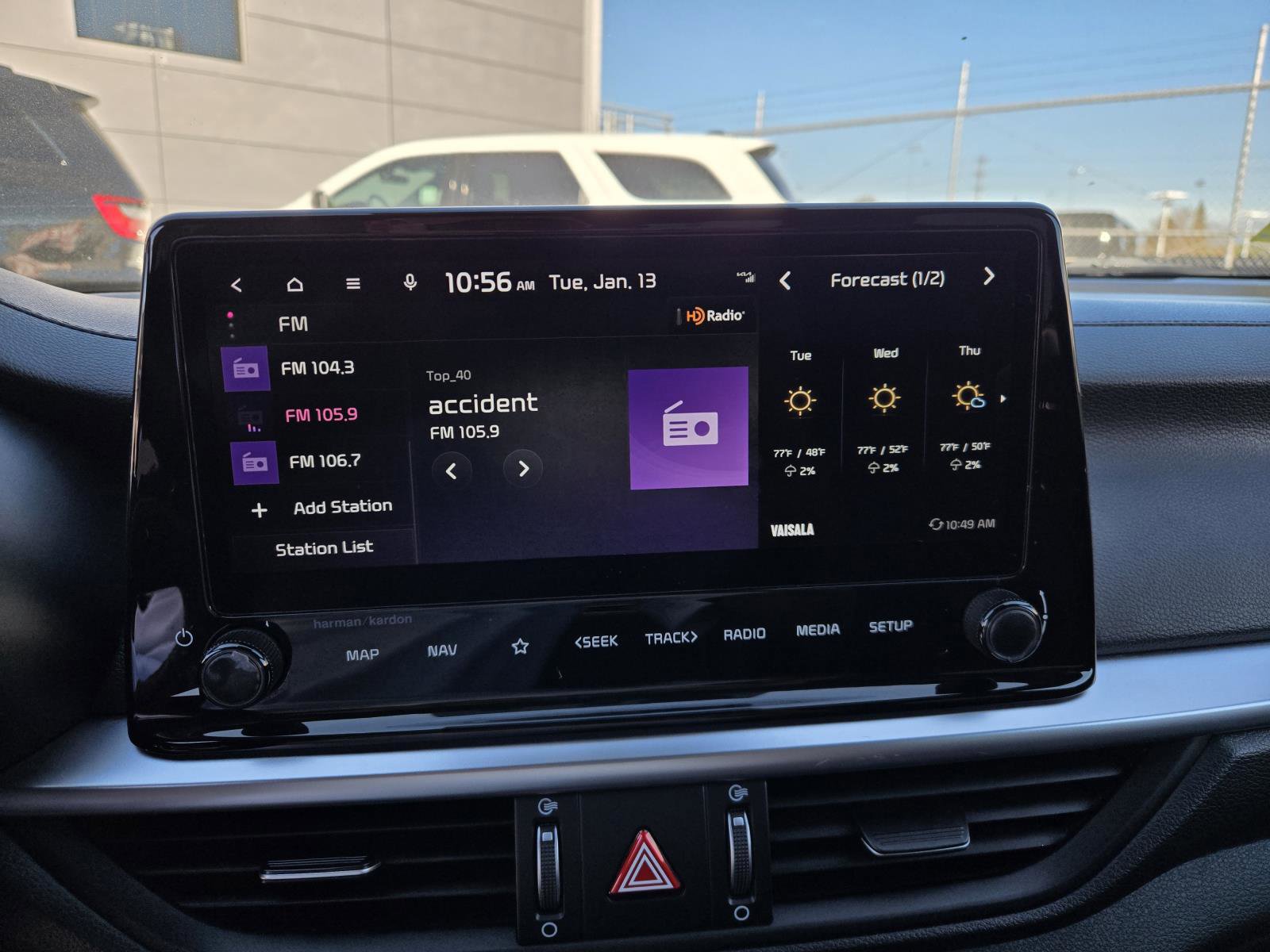 Used 2023 Kia Forte GT-Line w/ GT-Line Premium Package image 10