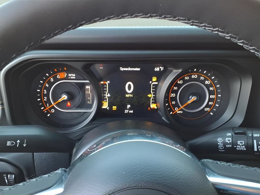 New 2026 Jeep Wrangler Unlimited Sahara AWD/4WD image 25