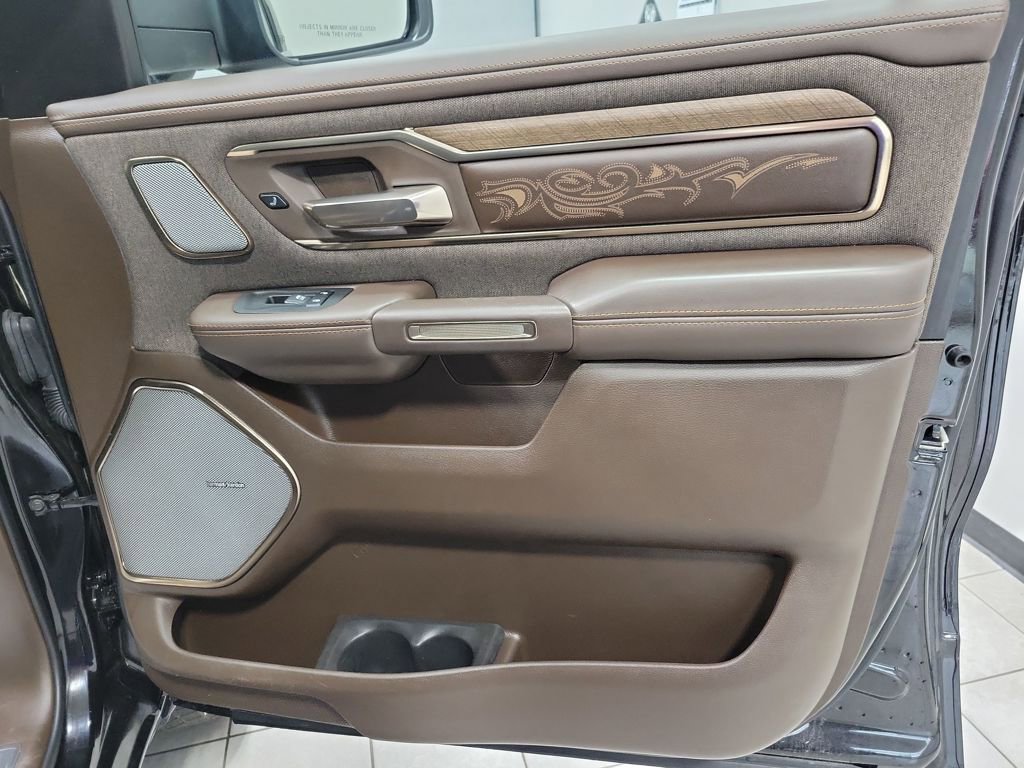 Used 2025 RAM 1500 Limited AWD/4WD image 25