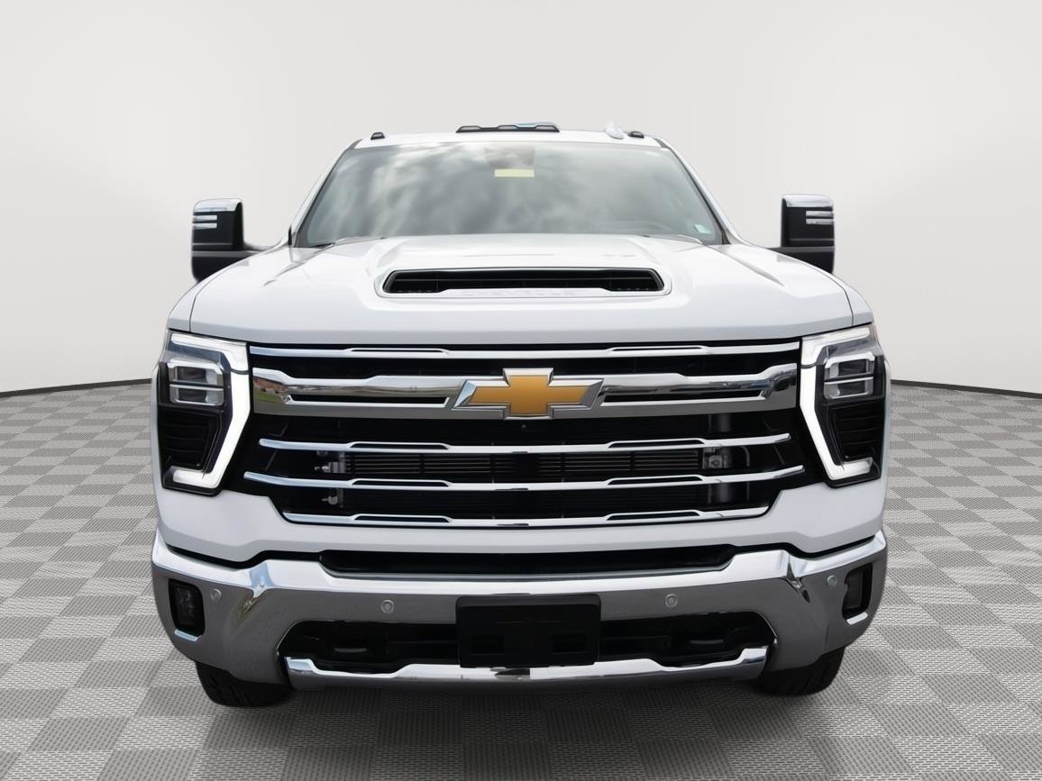 Certified 2024 Chevrolet Silverado 2500 LTZ w/ LTZ Convenience Package image 9