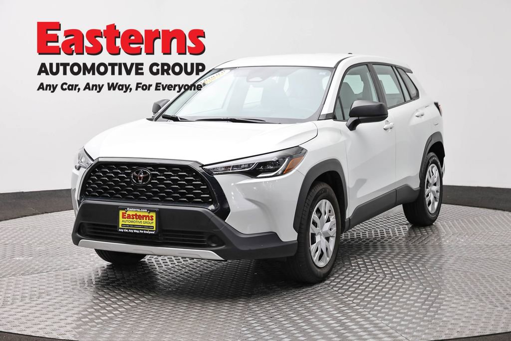 Used 2024 Toyota Corolla Cross L AWD/4WD image 1