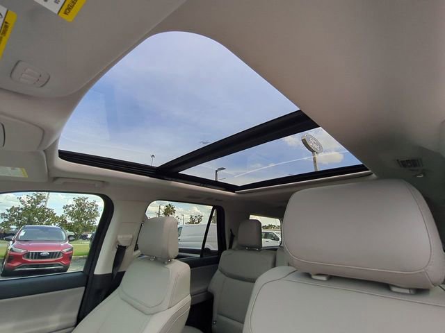 Used 2025 Ford Expedition Active image 21