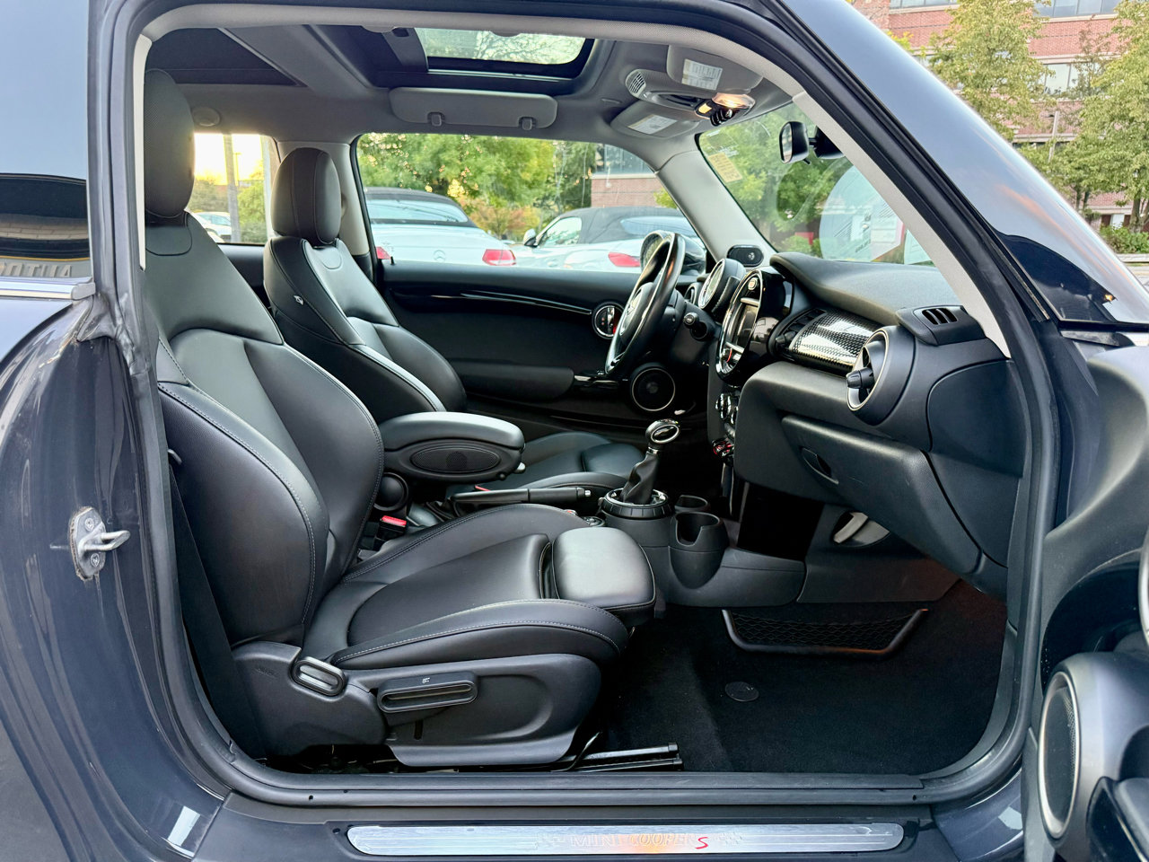 Used 2015 MINI Cooper S image 20