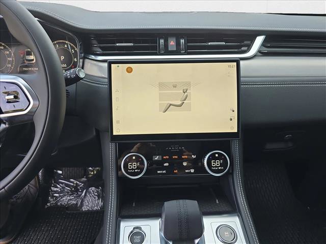 New 2026 Jaguar F-PACE R-Dynamic S image 18