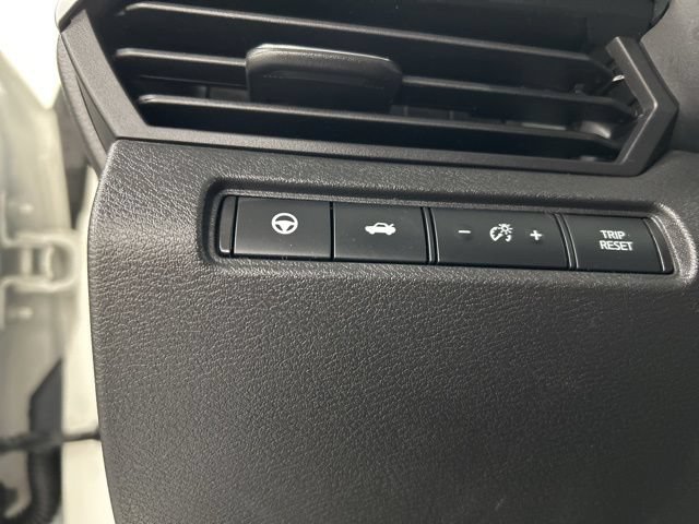 Used 2023 Nissan Altima 2.5 SL AWD/4WD image 11