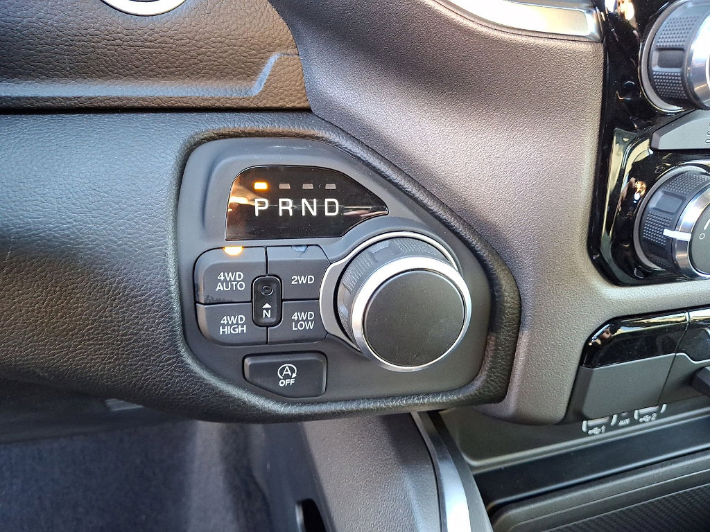 Certified 2025 RAM 1500 Big Horn image 12