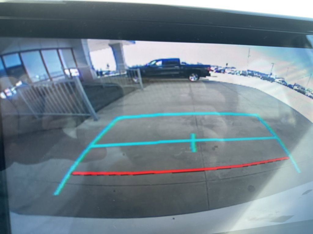 Used 2022 Toyota Sienna LE image 14