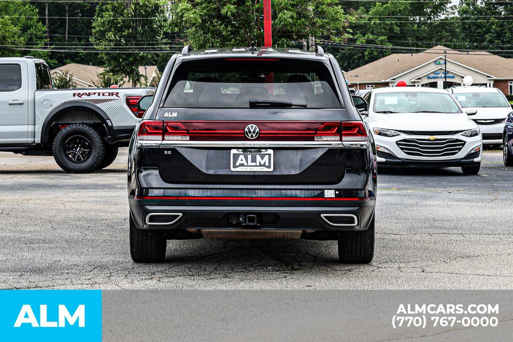 Used 2024 Volkswagen Atlas SE FWD image 12