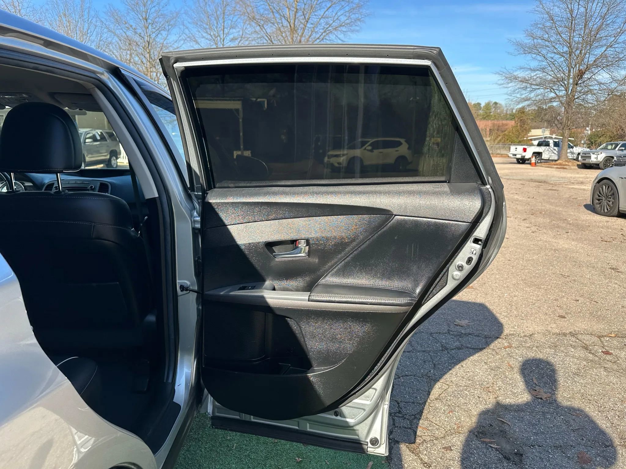 Used 2015 Toyota Venza XLE image 17