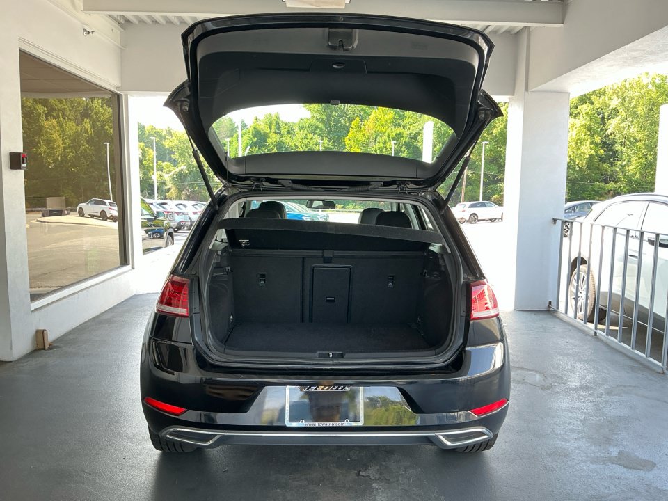 Used 2021 Volkswagen Golf 4-Door FWD image 19