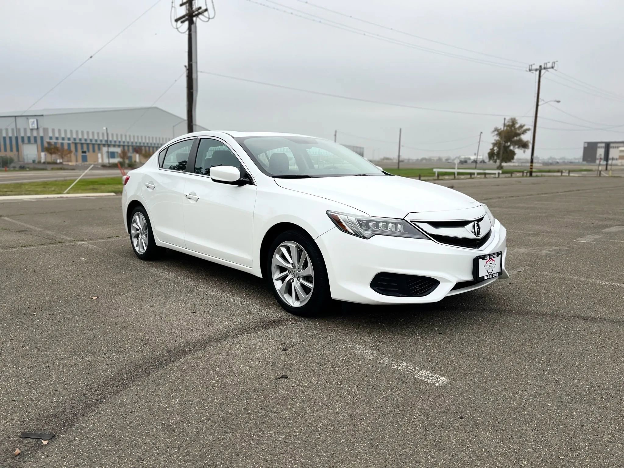Used 2018 Acura ILX image 3
