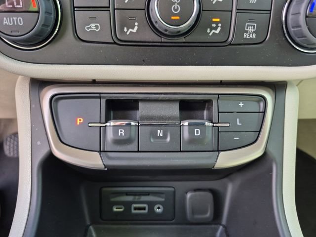 Used 2023 GMC Terrain Denali w/ Denali Premium Package image 23