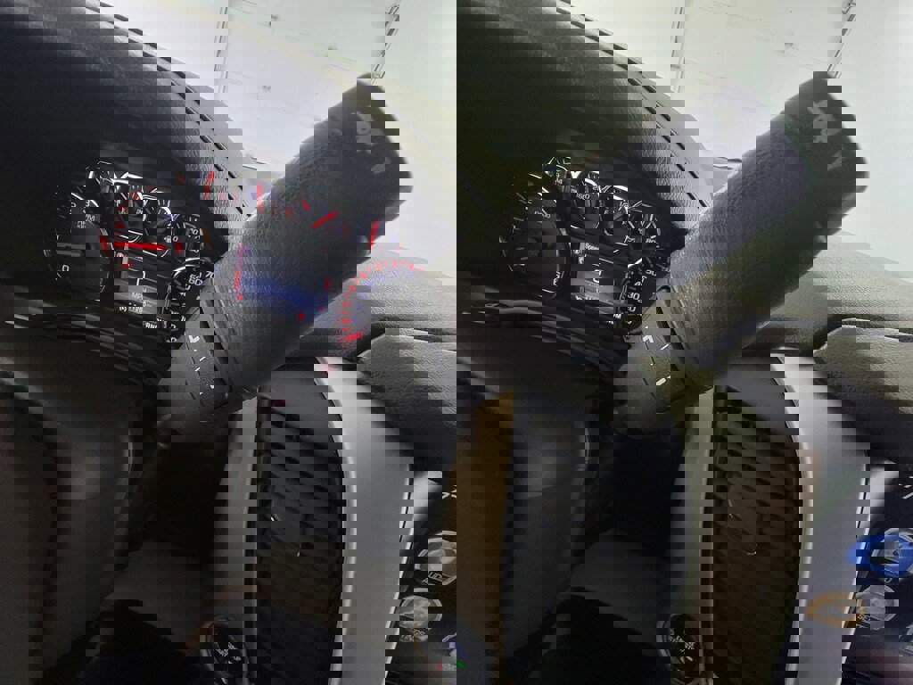 Used 2016 GMC Yukon SLT w/ Open Road Package image 17