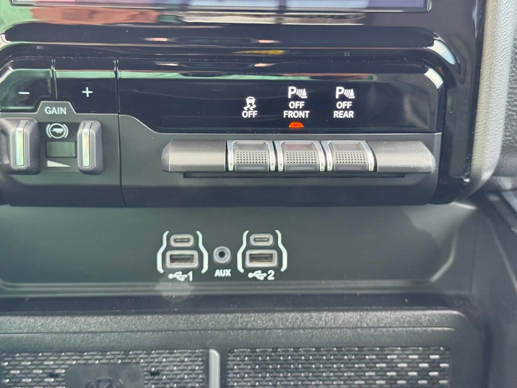 Used 2025 RAM 1500 Big Horn AWD/4WD image 27