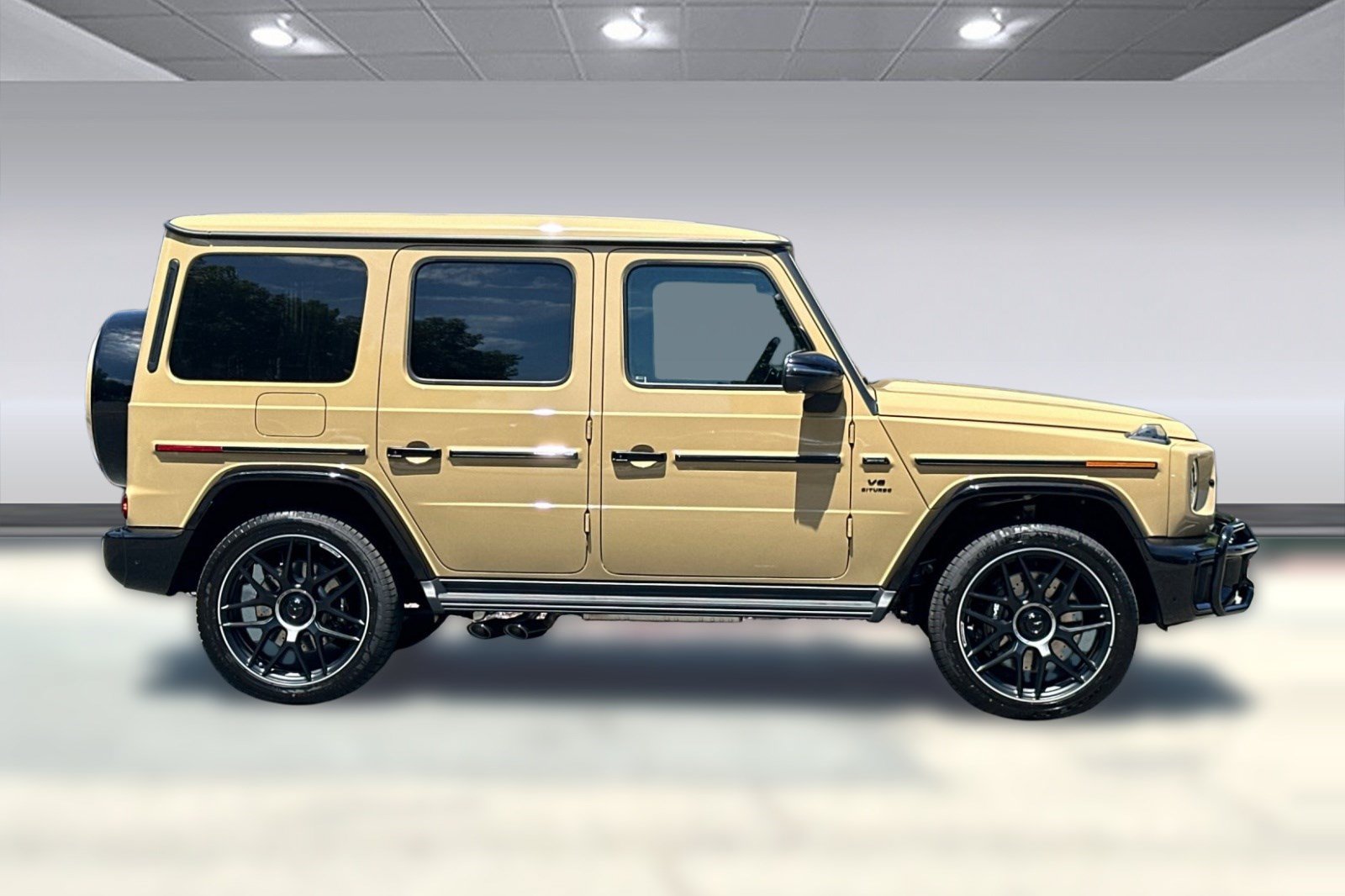New 2027 Mercedes-Benz G 63 AMG 4MATIC image 7