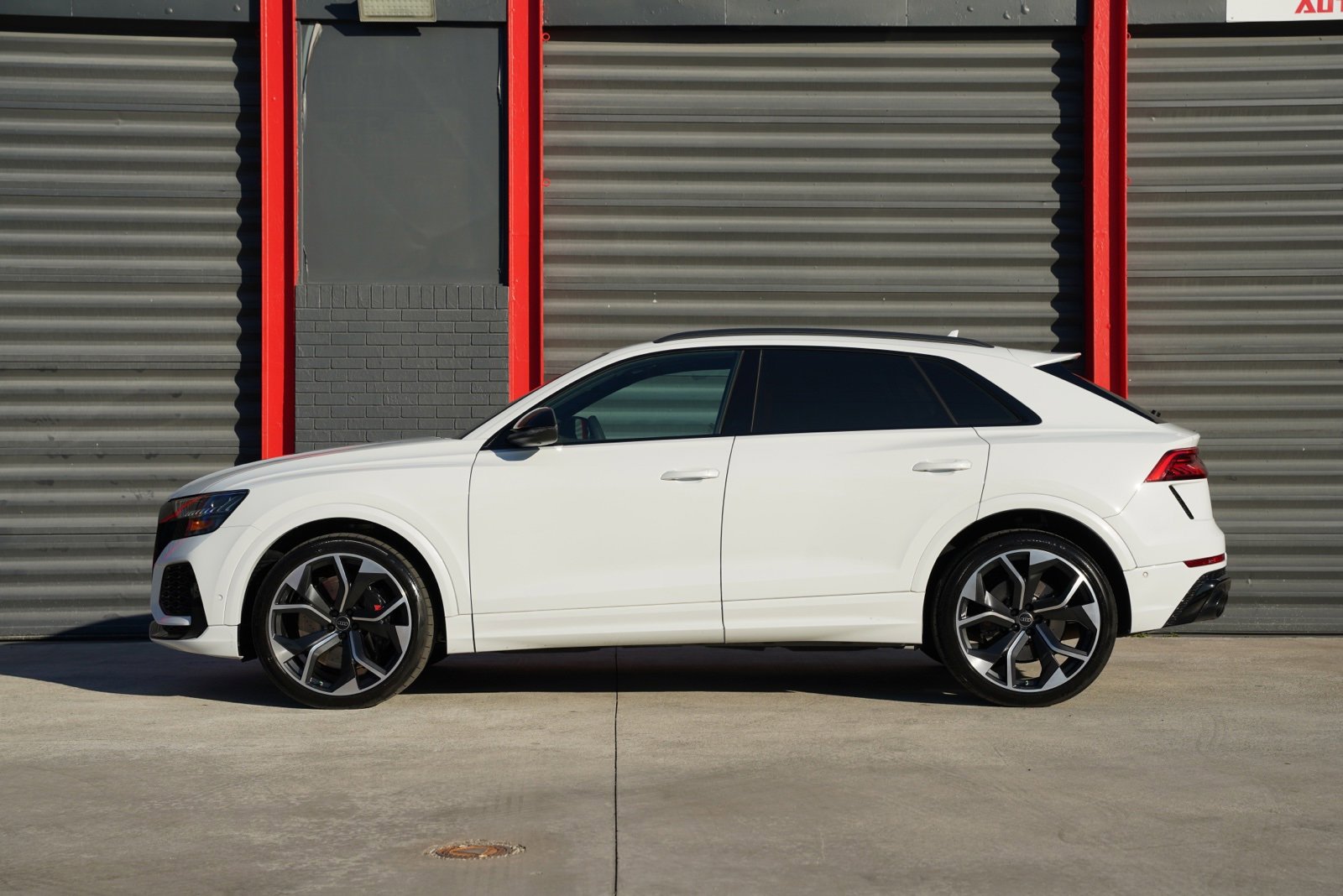 Used 2024 Audi RS Q8 image 4